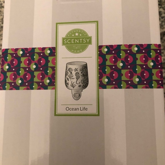 FINAL PRICE! Ocean Life Mini Scentsy Warmer - Picture 5 of 10